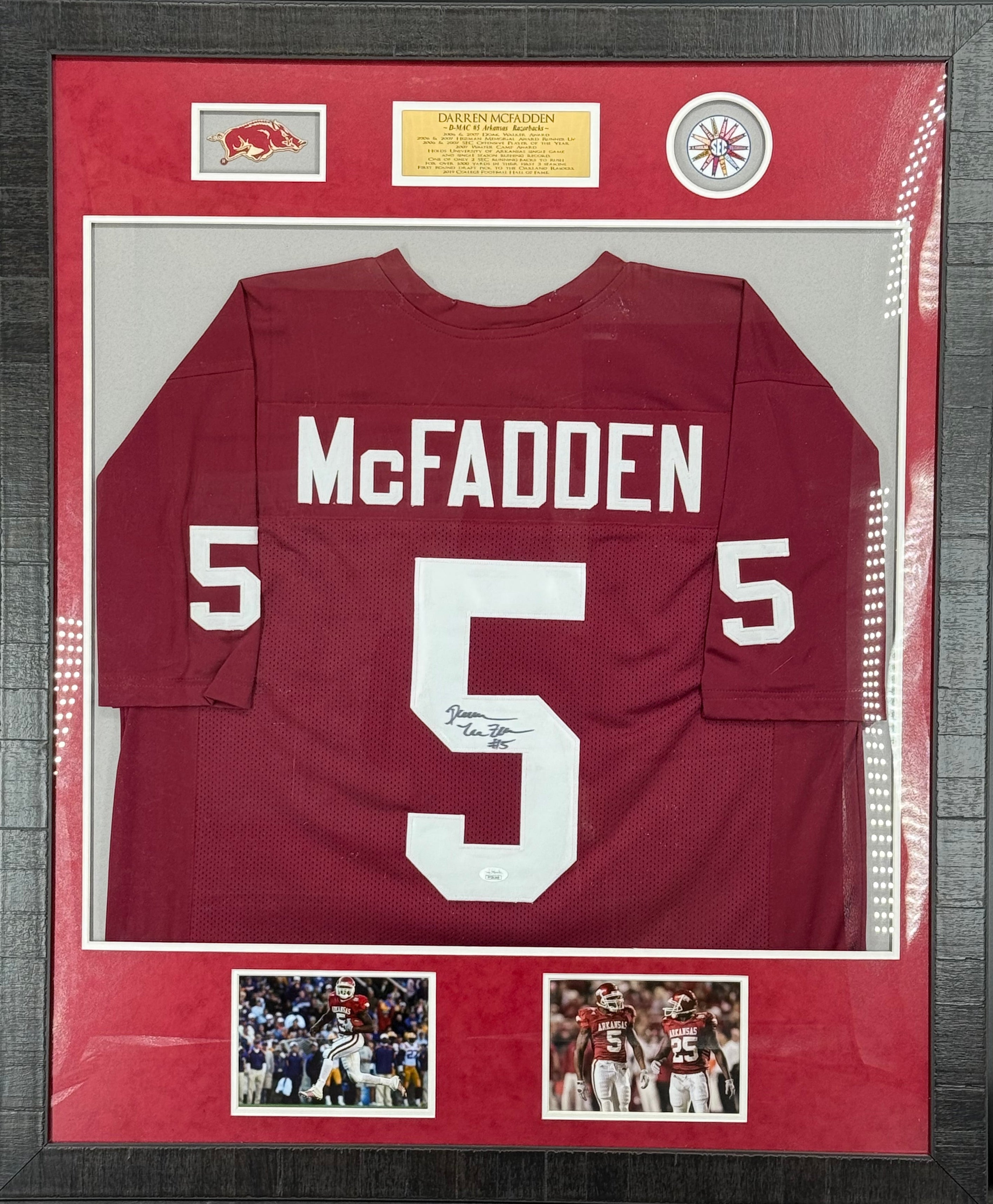 Darren McFadden Autographed Arkansas Razorbacks Jersey Framed Display